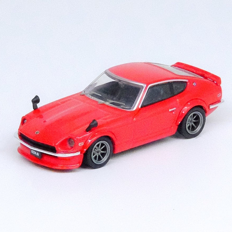 Inno64 1/64 NISSAN FAIRLADY Z (S30) Red – Black Ice Diecast