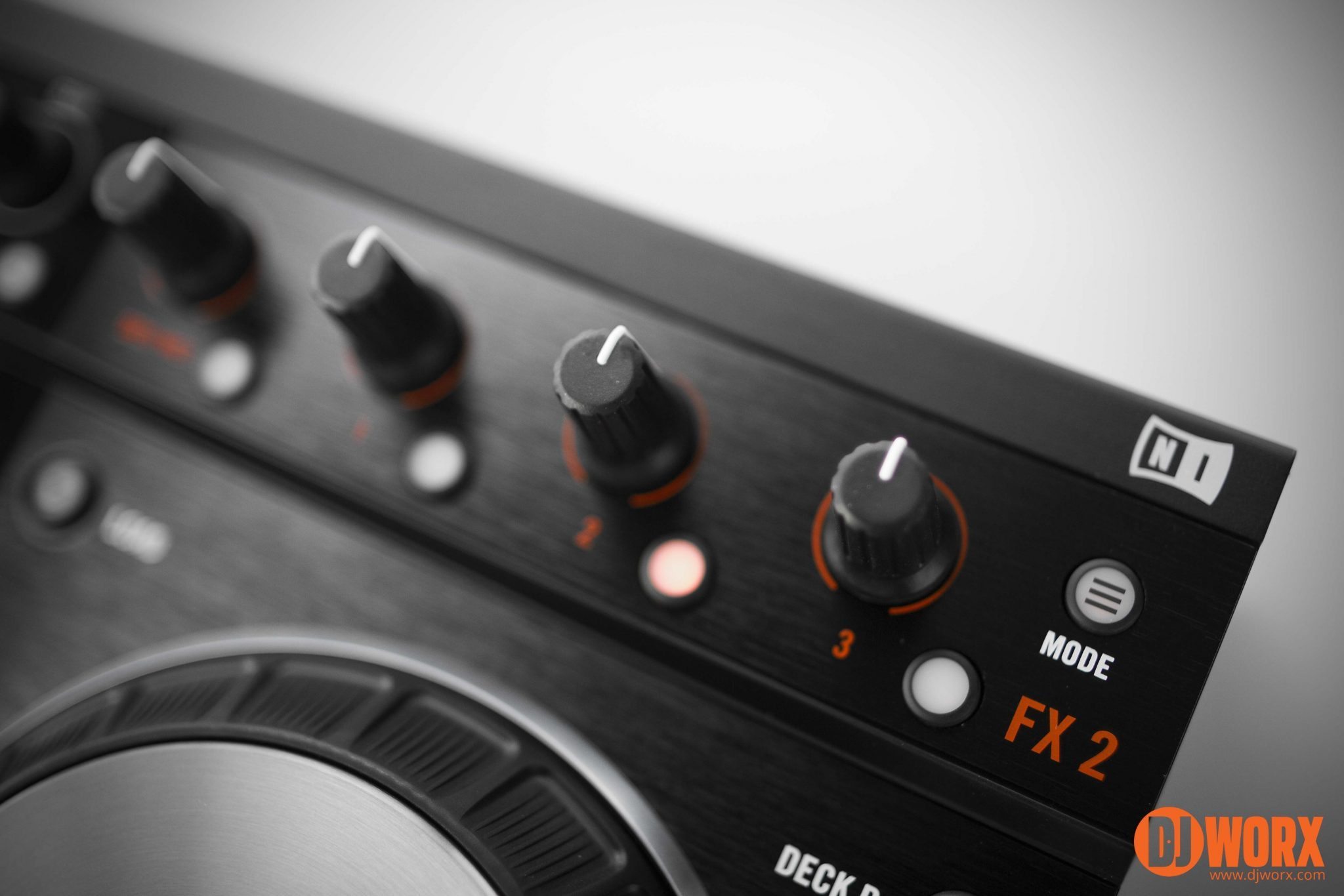 REVIEW: NI Traktor Kontrol S4 MK2 DJ Controller – DJWORX