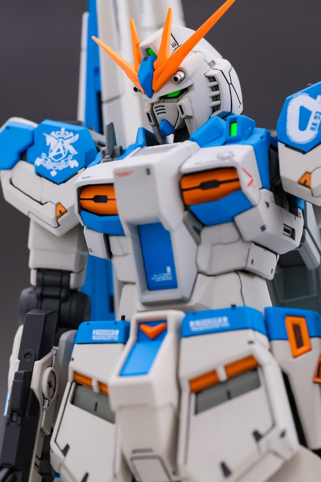 RG 1/144 ニューガンダム・ハイニューカラー仕様 W10【ぷらもっち】