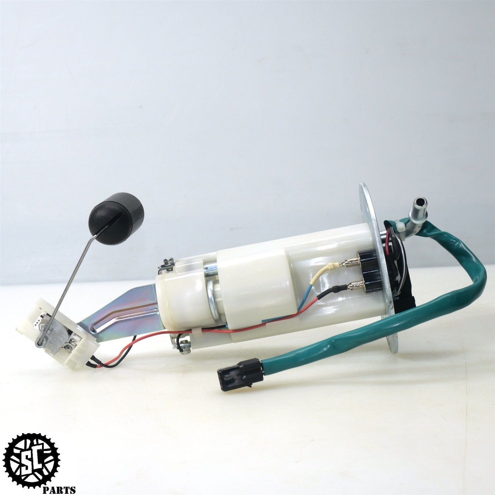 19-24 KAWASAKI NINJA ZX6R ZX636 FUEL PUMP 49040-0779 K62