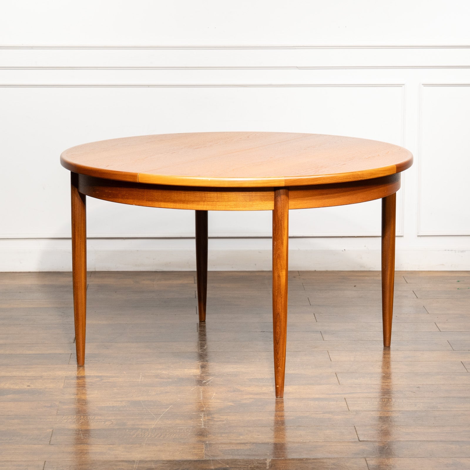 英国【G-PLAN ジープラン Fresco フレスコ】実用性とデザインを