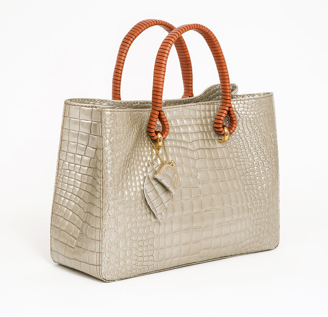 巻き手バッグA4 エナメル ｜ 鎌倉のバッグ 鎌倉高野オンラインブティック