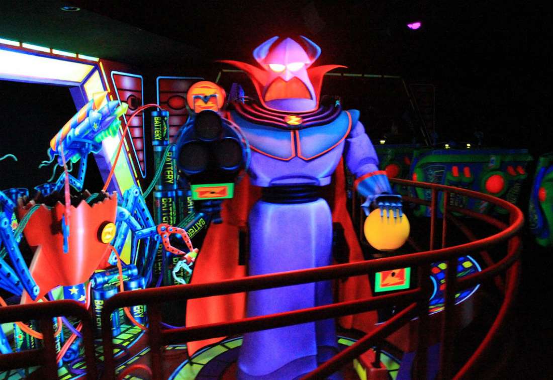 アトラクション別傾向＆攻略法【バズライトイヤーのアストロブラスター