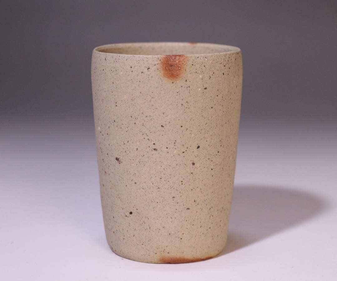 金重有邦 作 「伊部酒呑」 ～備前焼専門卸小売店 川口陶楽苑～