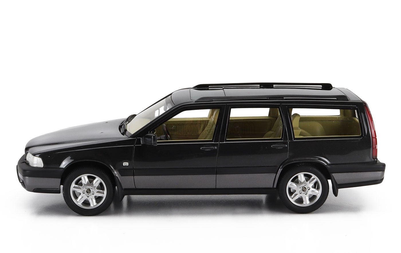 楽天市場】ミニカー 1/18 ボルボ V70 CULT-SCALE MODELS 1/18 VOLVO