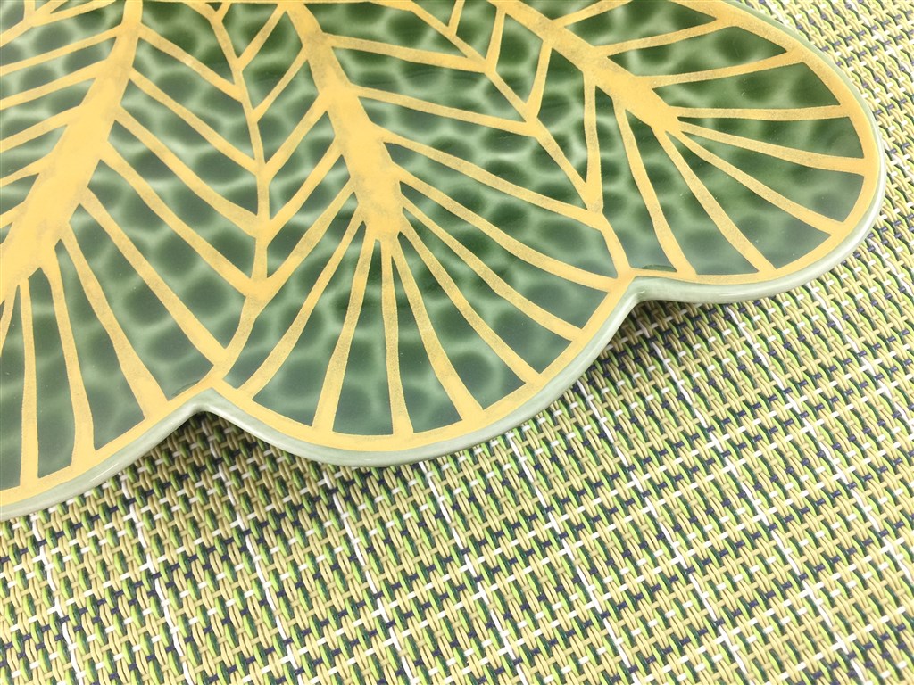 楽天市場】有田焼 幸楽窯 松葉形 前菜皿 (白・金 / 白・銀 / 茶緑 / 茶