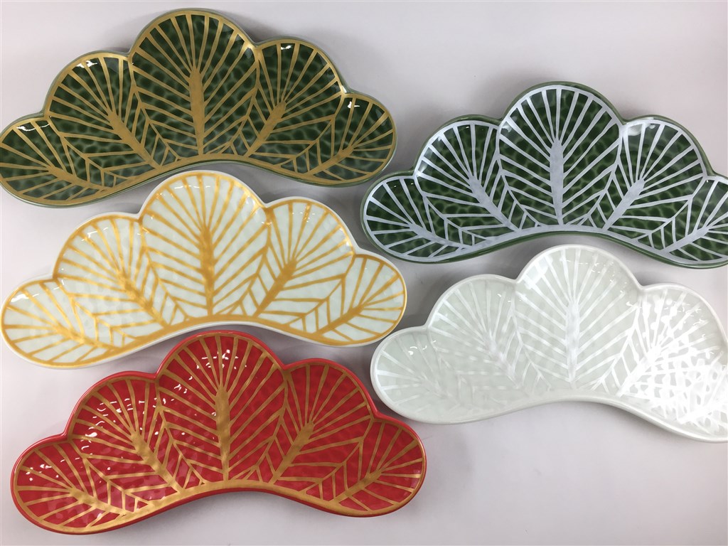 楽天市場】有田焼 幸楽窯 松葉形 前菜皿 (白・金 / 白・銀 / 茶緑 / 茶