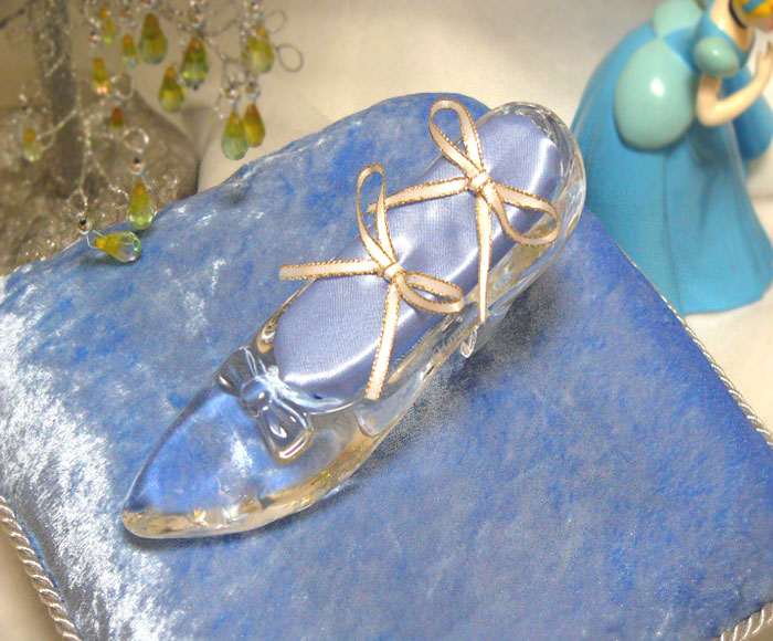 楽天市場】【ガラスの靴】専用リングピロークッション 結婚式 ガラスの