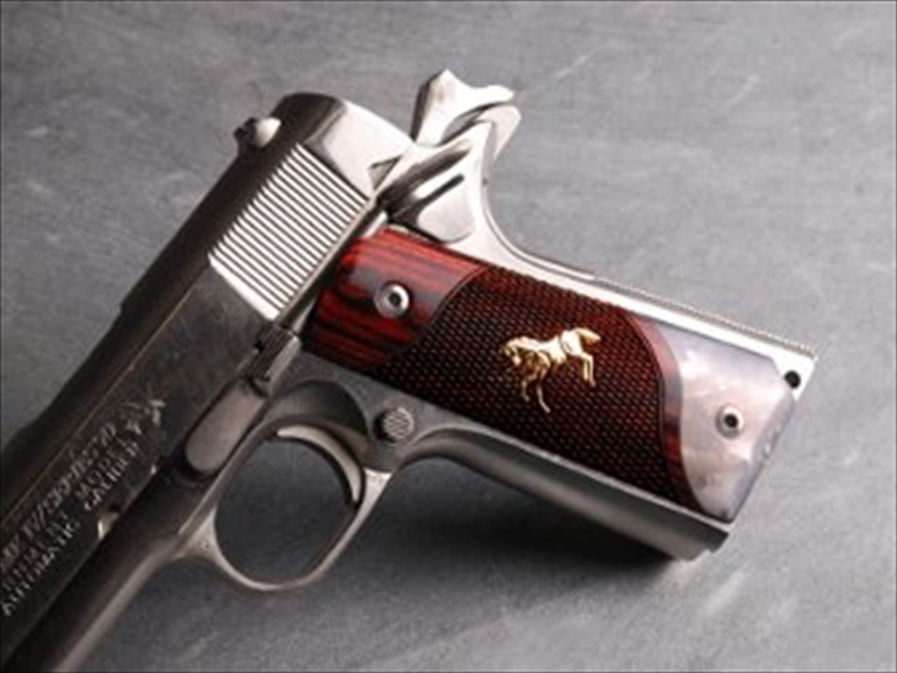 楽天市場】自衛隊 21.5mm 信号けん銃 信号拳銃 エアガン ガスガン 陸上