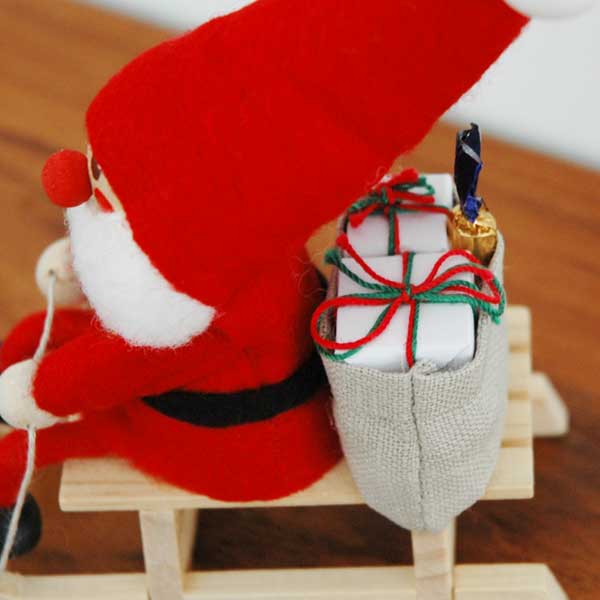 楽天市場】サンタクロース ソリに乗ったサンタ NORDIKA design