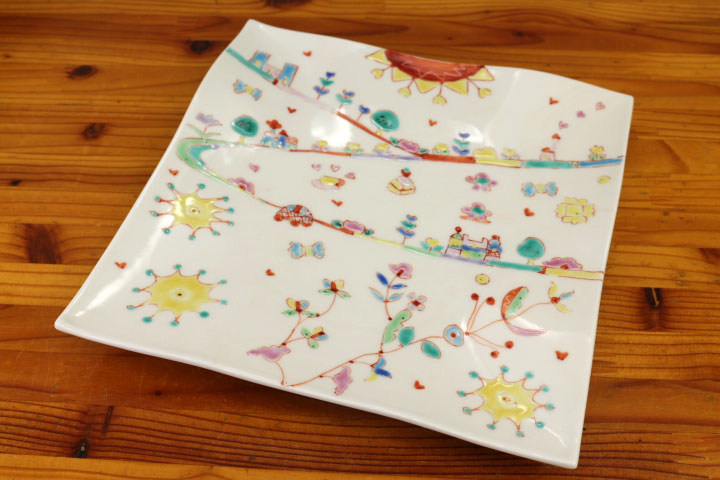 楽天市場】九谷焼 7号波角皿 街のバス/銀舟窯＜送料無料＞和食器 盛皿