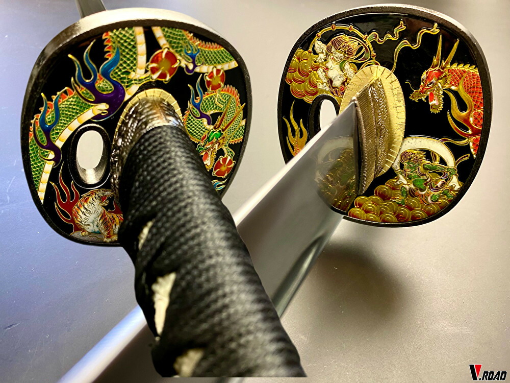 楽天市場】V.ROAD 模造刀 岡田以蔵拵え大刀 コンビニ受取不可 : 岐阜関