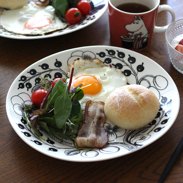 楽天市場】アラビア ブラック パラティッシ オーバルプレート 22×25cm