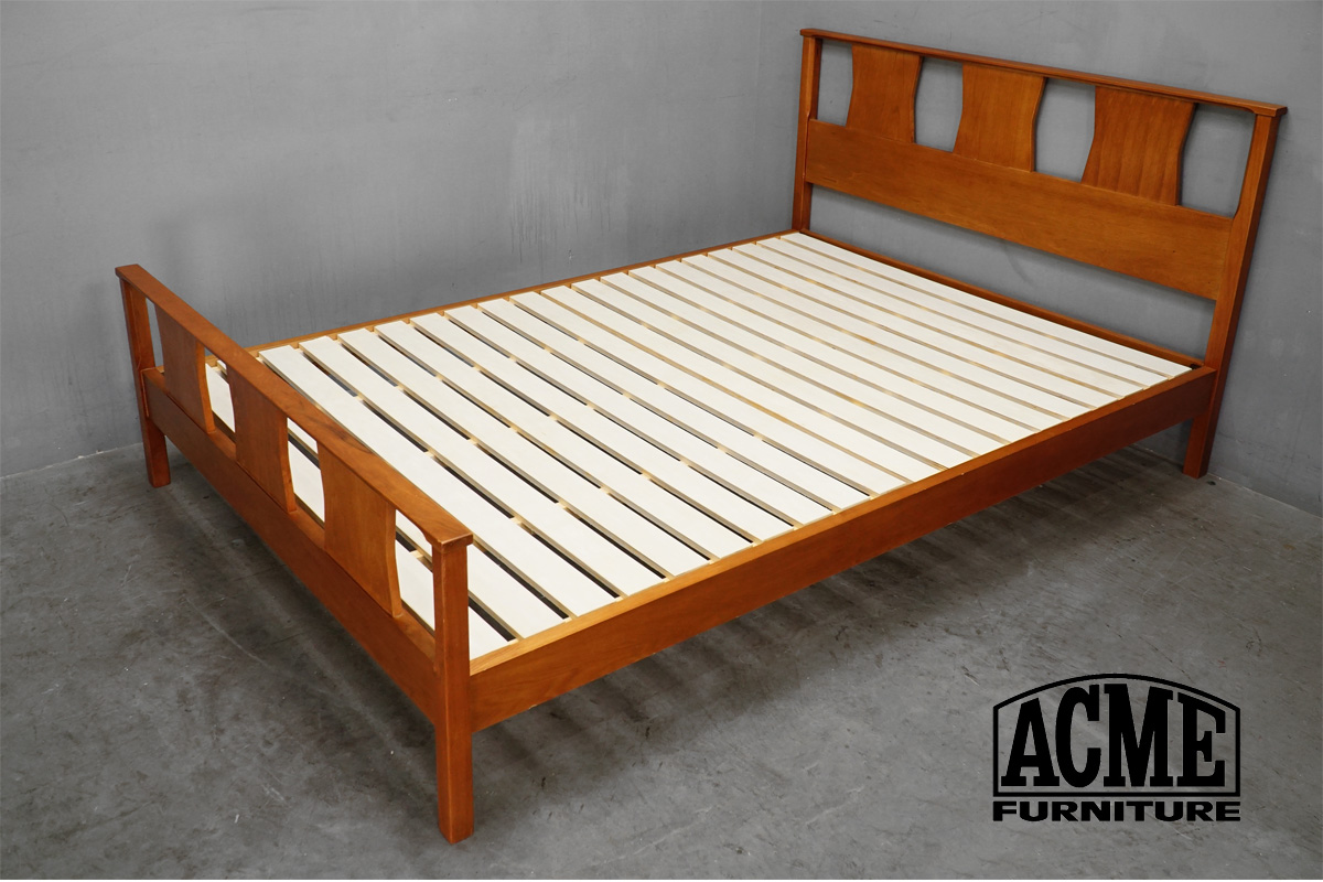 unico ウニコ【ダブルベッド】買取 買取専門【アドア東京・世田谷通り