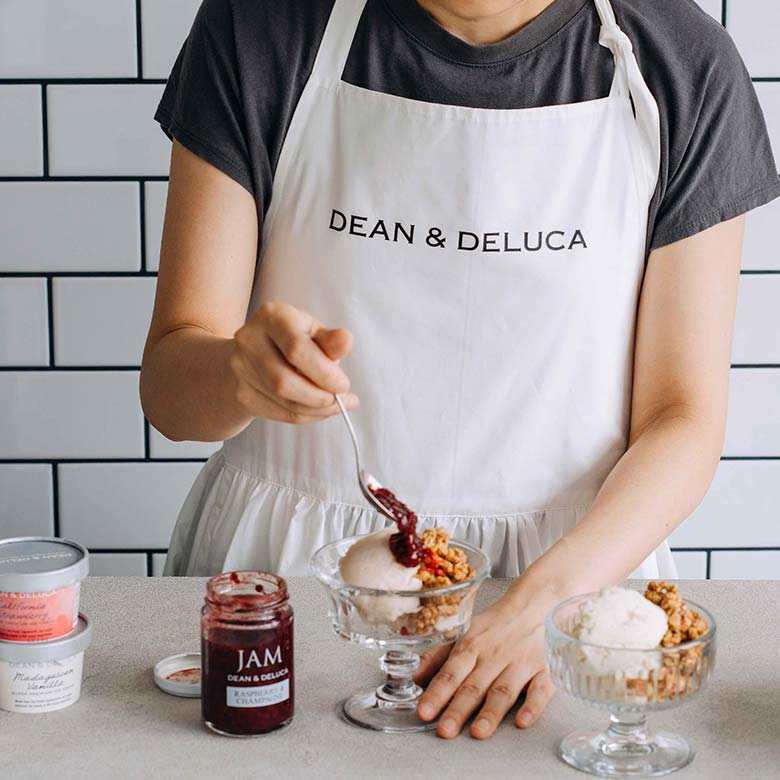 DEAN＆DELUCA×BEAMS COUTURE ギャザーのエプロンドレス ホワイト