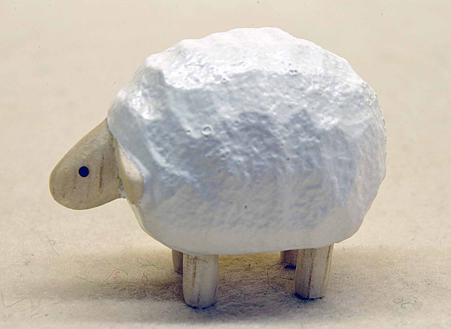 干支未 置物 G12支（未）木彫