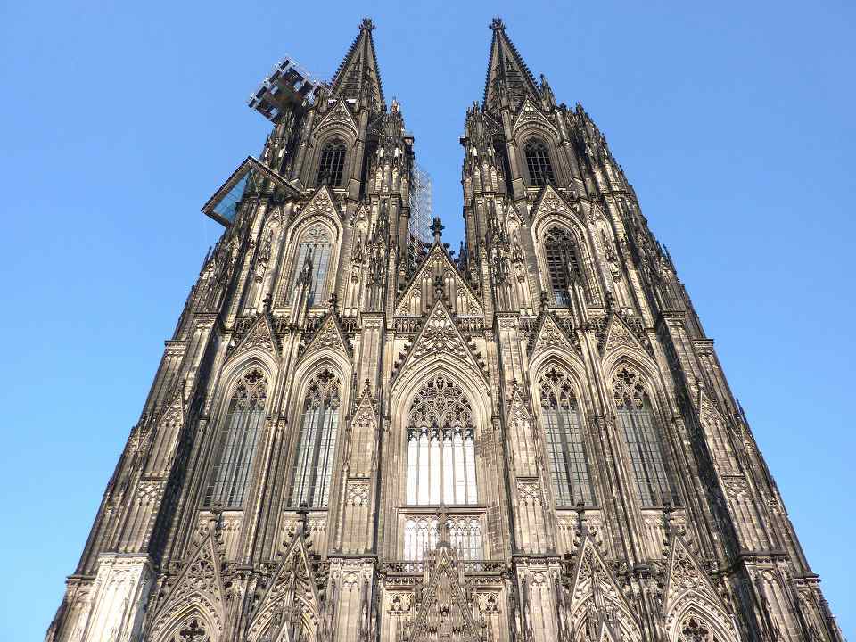 世界遺産 ケルン大聖堂|ホットホリデー