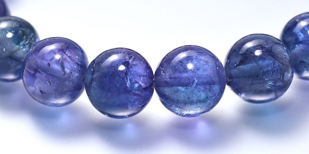 高品質++]バイカラータンザナイトブレスレット（約11mm玉） - 埼玉県