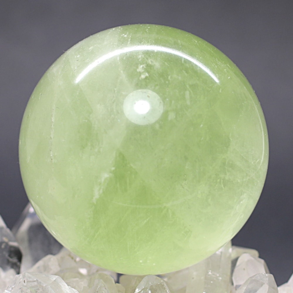 高品質]グリーンカルサイト丸玉/スフィア（球体直径約63.7mm） - 埼玉