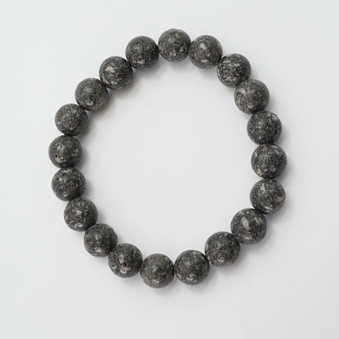 秋田県 鳥海石 ブレスレット 日本銘石 Chokai Stone 地球のエネルギー