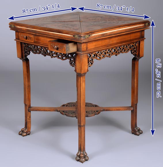 Japanese style game table with an engraved decoration - Gueridons