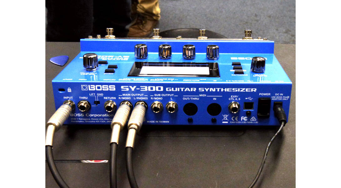 Boss SY-300 を新製品発表会で試奏！レイテンシーとデバイド
