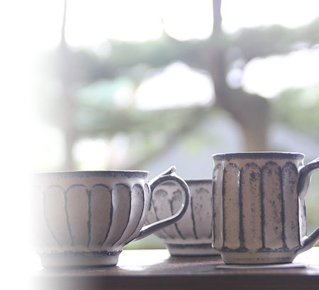 陶 中平美彦ウェブサイト Nakahira Mihiko Potter Web Site 「炭化白釉