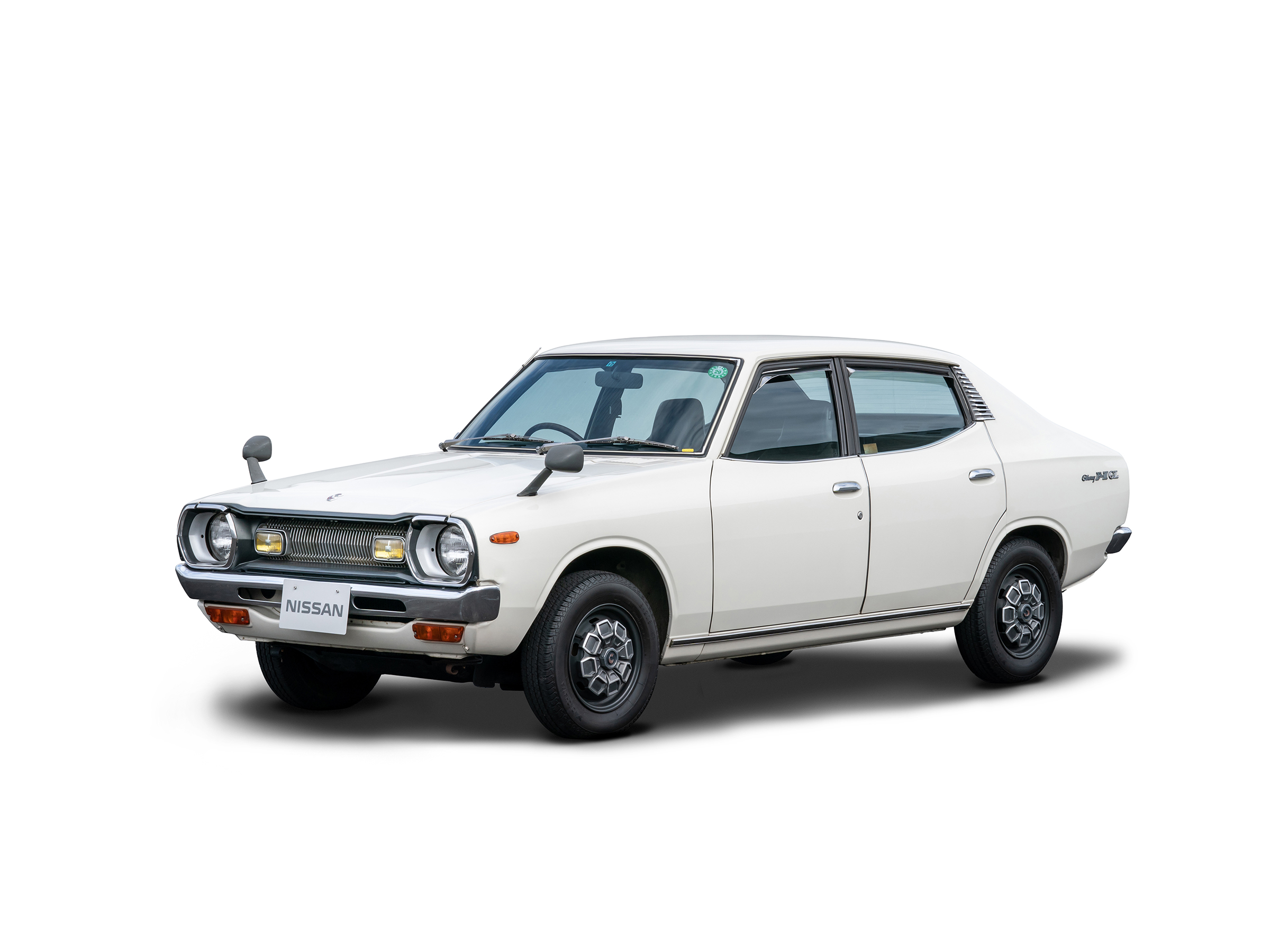 日産： NISSAN HERITAGE COLLECTION｜チェリーFII 1400GL 4ドアセダン