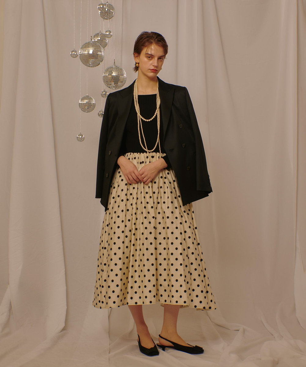 バックタックダブルブレストジャケット|allureville OFFICIAL SITE