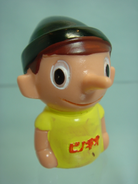 小野薬品 ピノキオ ソフビ人形 4．5cm 手塗り 当時物 非売品 企業