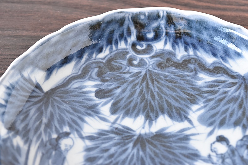 古伊万里 染付 竹林賢人図 輪花型 七寸皿 - 生活骨董と古布の