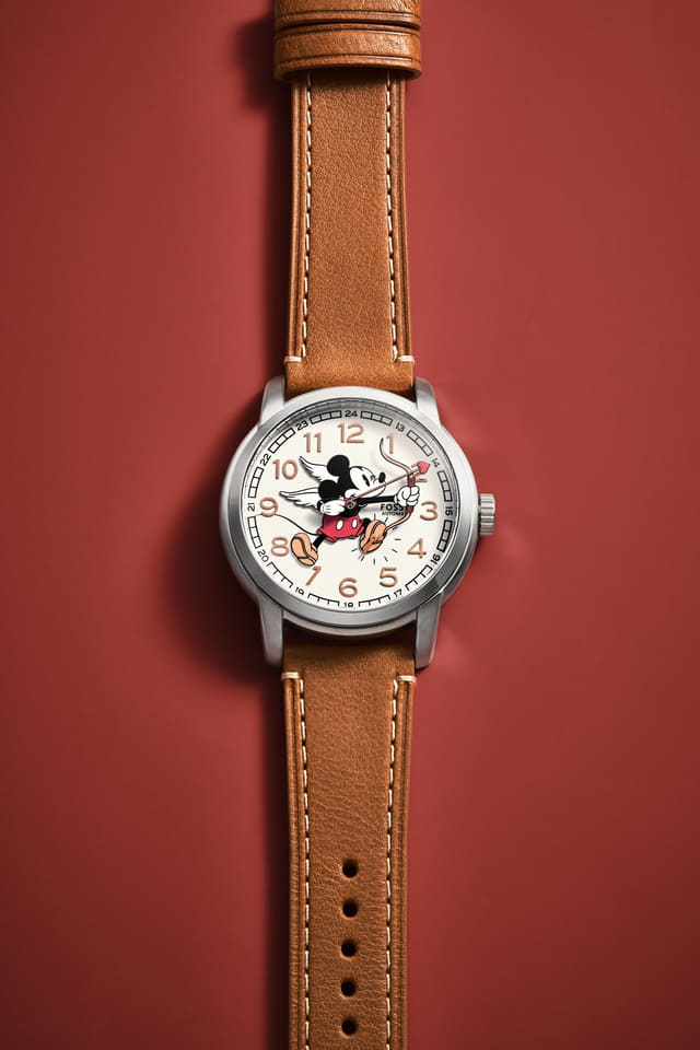 ディズニー×フォッシルのバレンタイン・コレクション。ミッキー