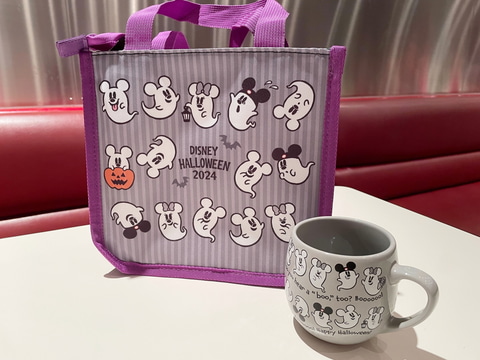 ディズニー、ゴーストがかわいいスーベニアカップ＆ランチケースを撮り