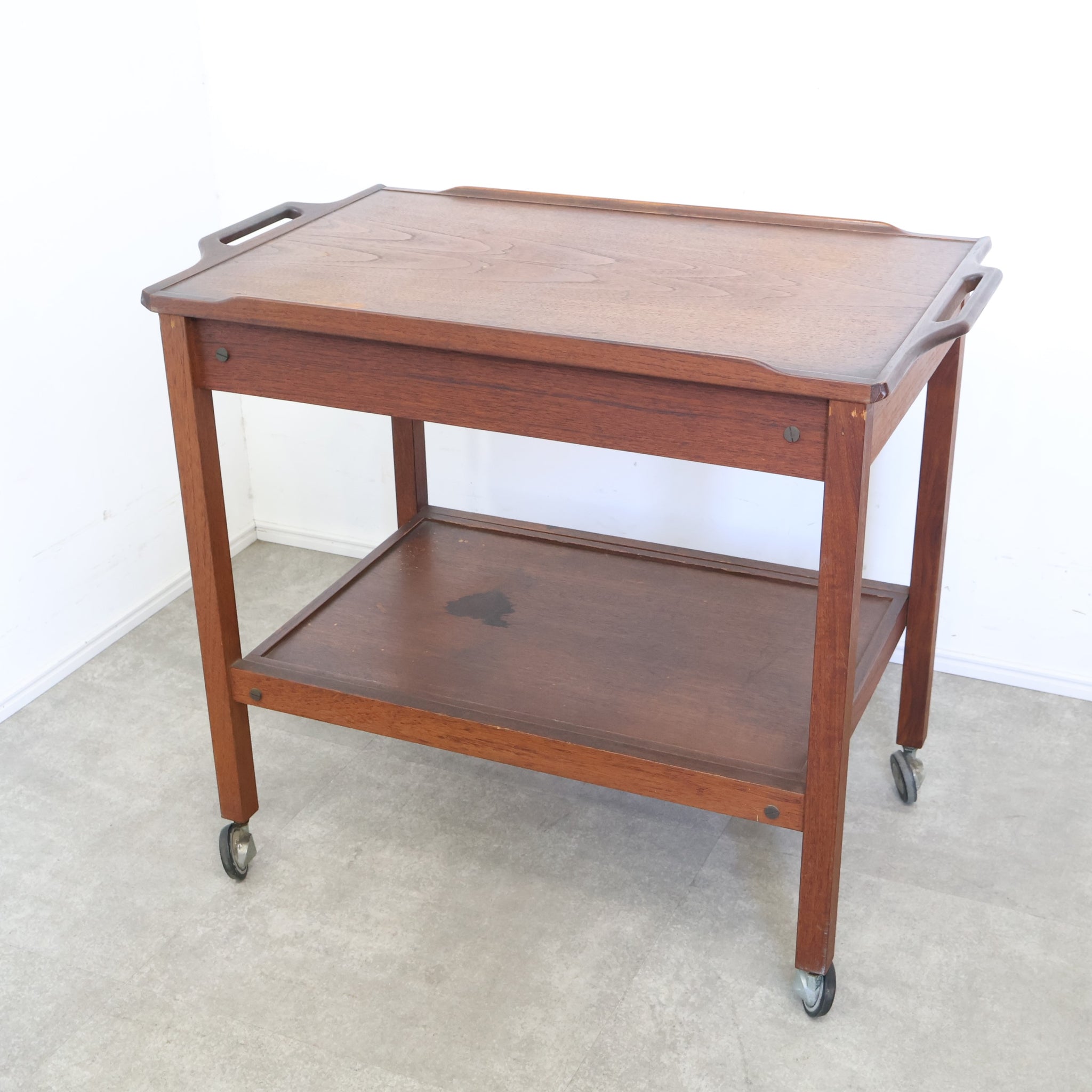 アンティーク家具の通販ならBANUL – バナルオンラインショップ（BANUL）