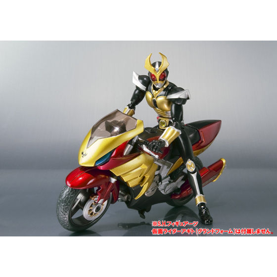 S.H.フィギュアーツ マシントルネイダー | 仮面ライダーシリーズ