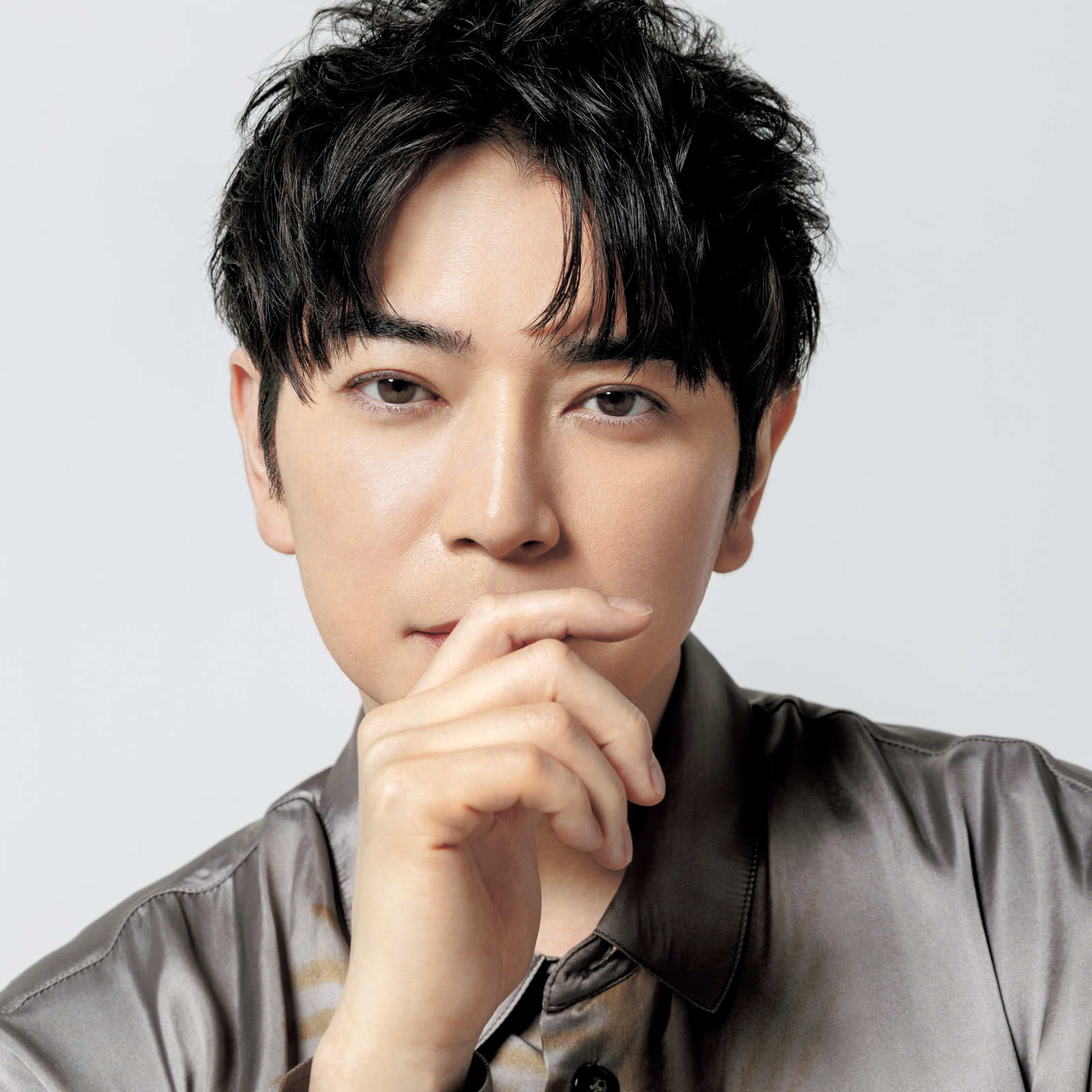 松本潤さん】意志ある眼差しに惹きつけられる！［特別画像集］ | 美ST