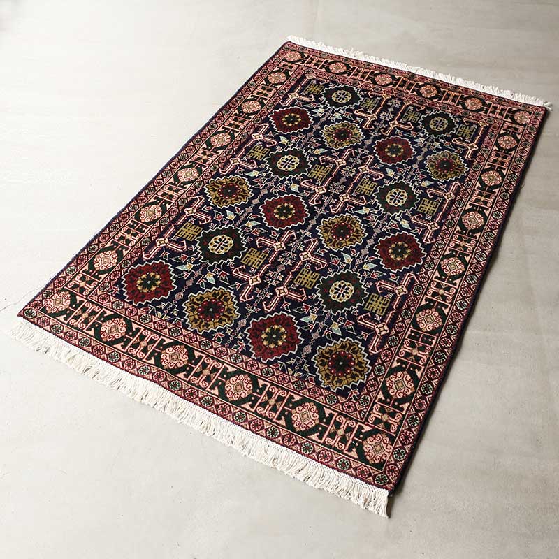 トライバルラグ[タブリーズ] イラン産 / 2000年代 / OR601 | ボー