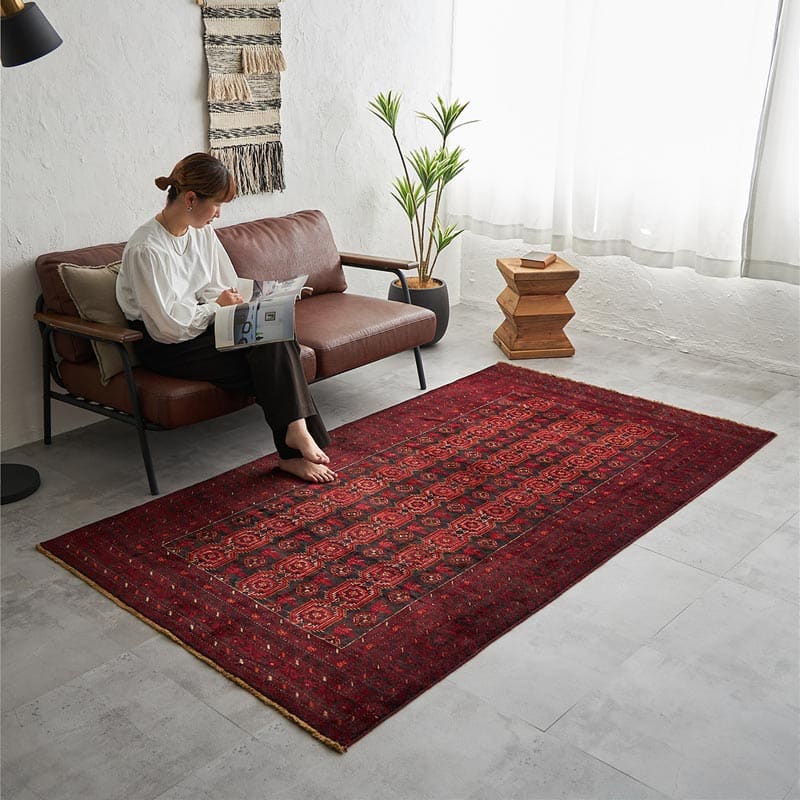 一点もので、一生もの】天然ウール100%トライバルヴィンテージラグ 約