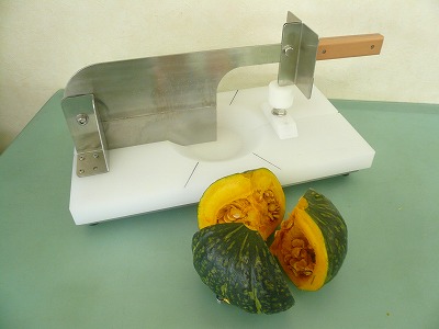 かぼちゃ3分割カッター | 平野製作所 業務用スライサー カット機械