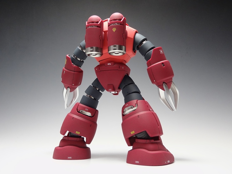 プレミアム完成品】バンダイ MG 1/100 シャア専用ズゴック