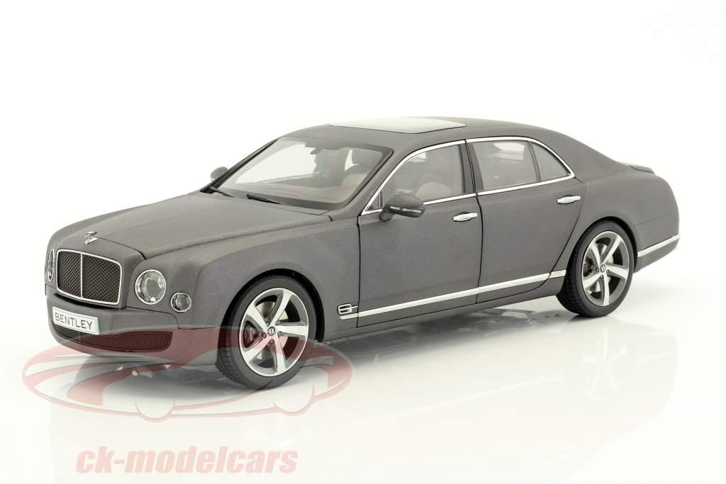 Masterpiece from Kyosho: Bentley Mulsanne in 1:18 scale