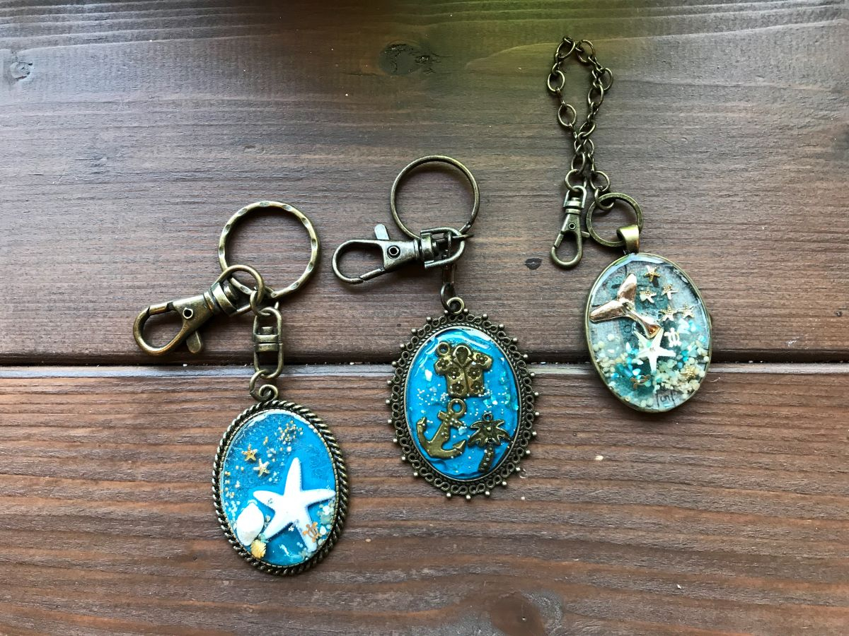 王一博 クリスマス限定 レジン キーホルダー❣️ 8セット❣️確認用