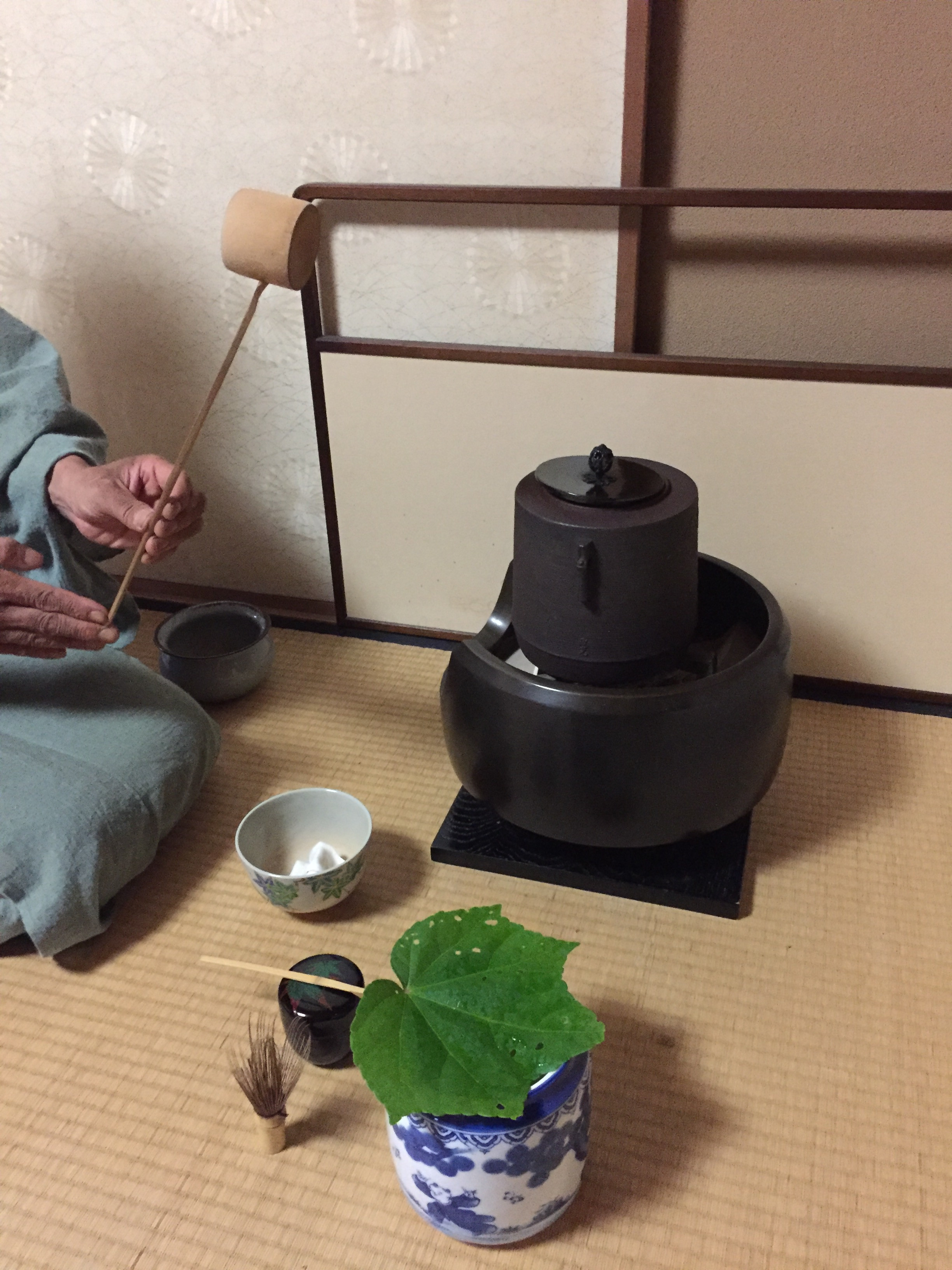 葉蓋とは… - 裏千家茶道 草月流いけばな 北小金教室