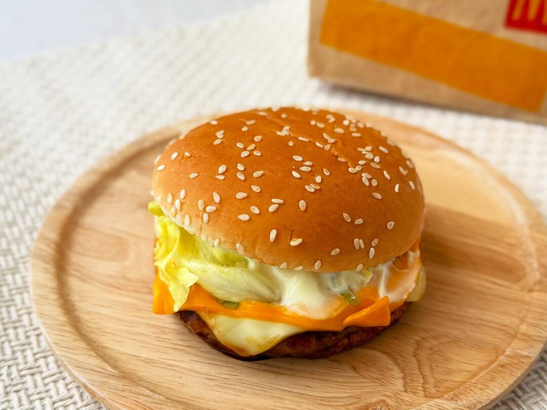 14日間限定復活！マクドナルドの「チーチーてりやき」はとろ～りコク