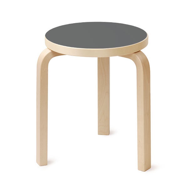 2013年から別注を続ける18色展開｜Artek / Stool 60 スコープ別注
