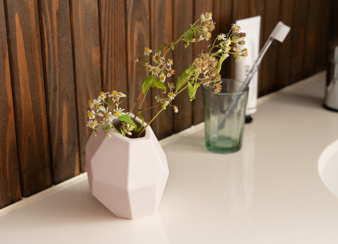 角度を変えて自由に置ける花びん corock | NEIRO- nucca -