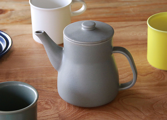 陶器のポット - かもしか道具店