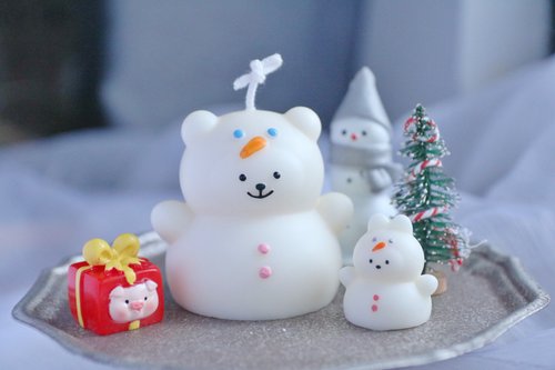 香港 クリスマスプレゼント|雪だるまの皮をかぶったクマ/バニー