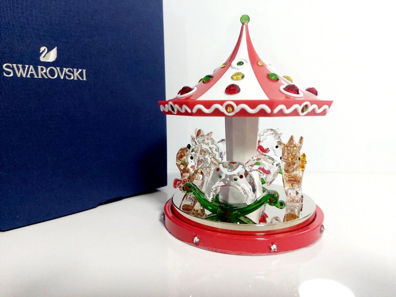 Swarovski Holiday Cheers Carousel 5637096 Designer Stefanie