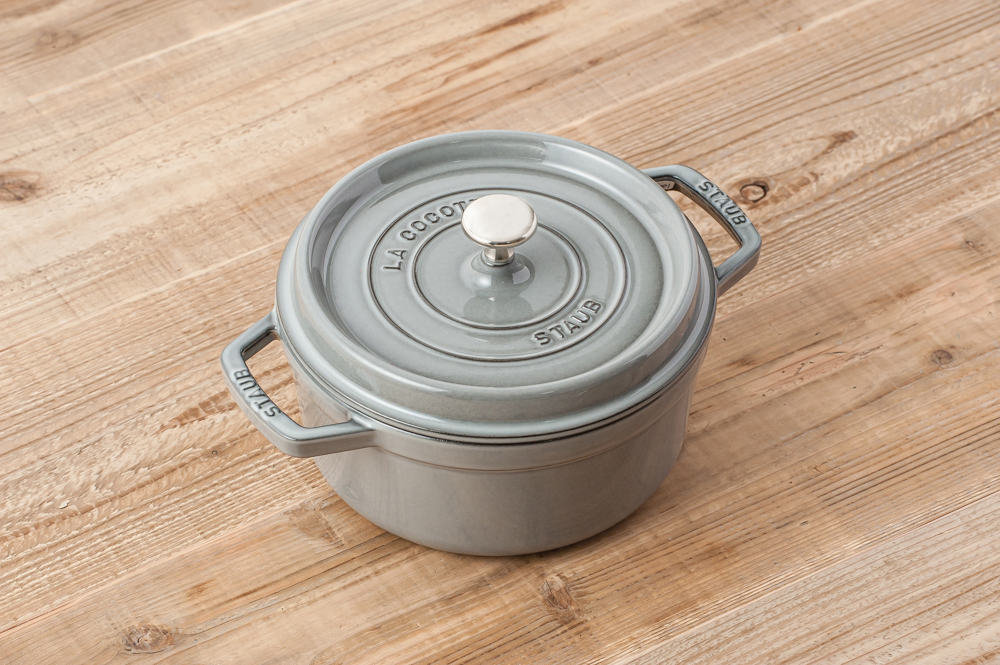 staub ストウブ ココットラウンド 22cm グレー 685.jpg
